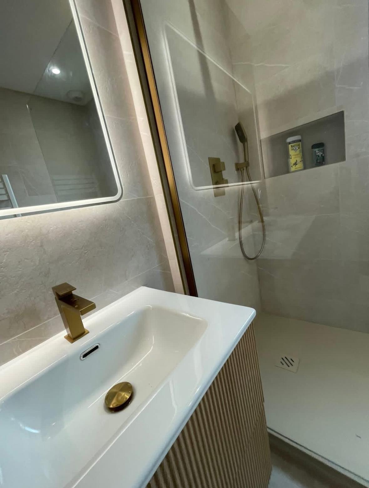 Réalisations d'une salle de bain  — photo 4