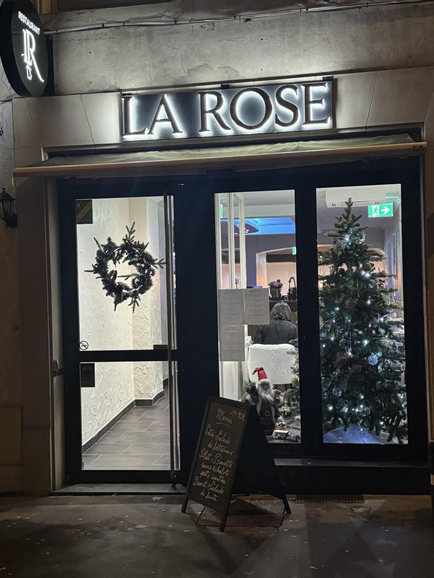 LA ROSE